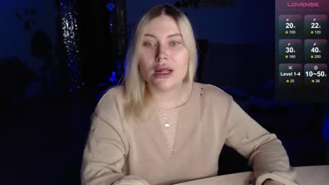 Snapshot of cuddlieschris chatting on 4, 12, 2024 Chris online show from 4, 12, 2024