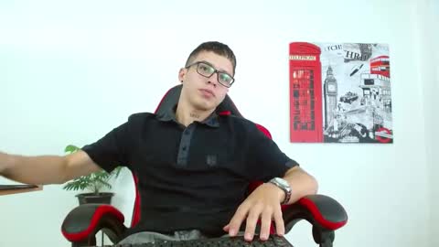 cumandres online show from 11, 9, 2025