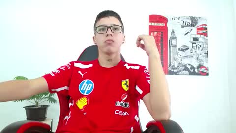 cumandres online show from 4, 10, 2025