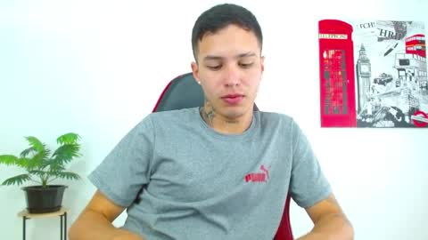 cumandres online show from 10, 4, 2026