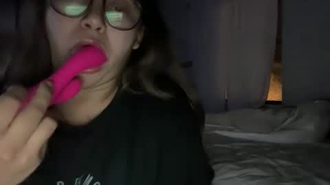 Snapshot of cumberinme chatting on 18, 11, 2025 cumberinme online show from 18, 11, 2025