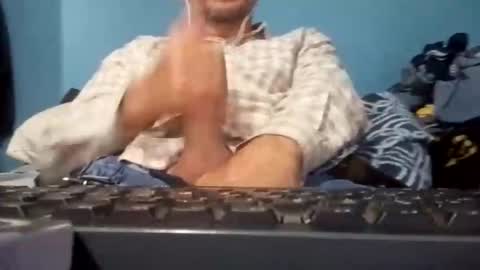 Snapshot of cumbian_chero chatting on 23, 5, 2026 cumbian_chero online show from 23, 5, 2026