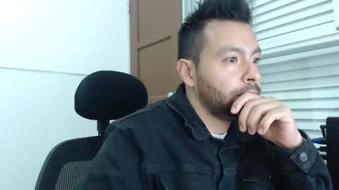 Snapshot of cumcamok chatting on 22, 4, 2026 cumcamok online show from 22, 4, 2026