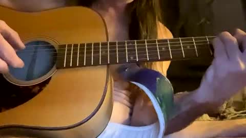 Cumoncam online show from 18, 12, 2024