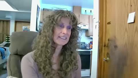 Nikki online show from 25, 1, 2025