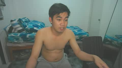 Snapshot of cumloader_ian4u chatting on 19, 4, 2026 IAN online show from 19, 4, 2026
