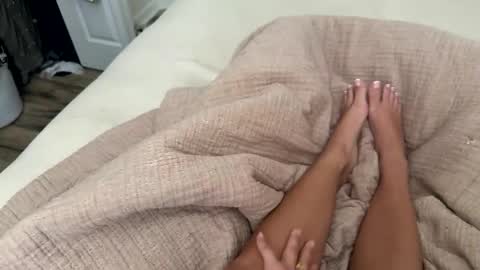 cummonnmeeeee online show from 4, 4, 2026