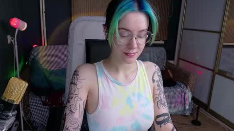 Snapshot of cumpotikeve chatting on 6, 10, 2025 CUMpotikEve online show from 6, 10, 2025