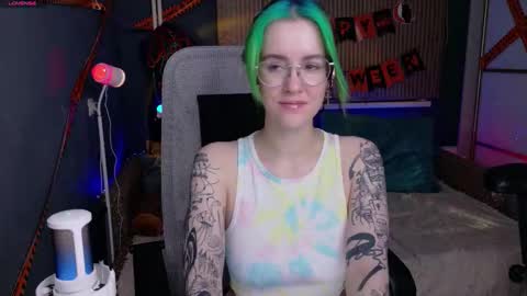 Snapshot of cumpotikeve chatting on 7, 11, 2025 CUMpotikEve online show from 7, 11, 2025