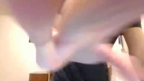 Snapshot of cumsterbator chatting on 17, 11, 2025 cumsterbator online show from 17, 11, 2025