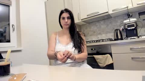 Snapshot of cuplu29 chatting on 8, 5, 2026 maria alex online show from 8, 5, 2026