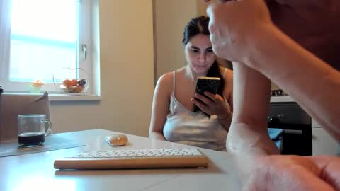 Snapshot of cuplu29 chatting on 18, 5, 2026 maria alex online show from 18, 5, 2026