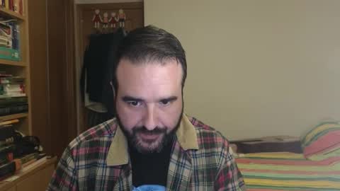 curiosillo1983 online show from 4, 11, 2025