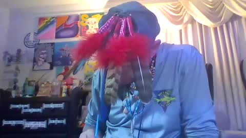 Snapshot of curious_slut_601 chatting on 22, 12, 2025 Feathers online show from 22, 12, 2025