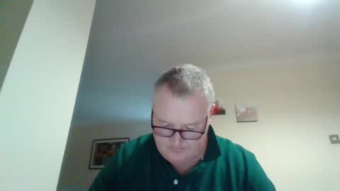 curiousax77 online show from 9, 12, 2024