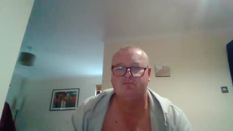 curiousax77 online show from 27, 1, 2025