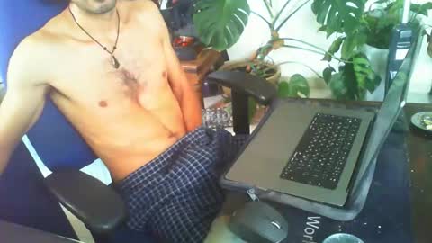 Snapshot of curiousgenie chatting on 12, 10, 2025 curiousgenie online show from 12, 10, 2025