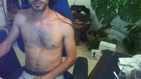 Snapshot of curiousgenie chatting on 1, 11, 2025 curiousgenie online show from 1, 11, 2025