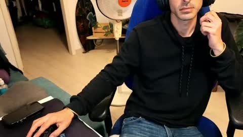 curiousgenie online show from 24, 4, 2026