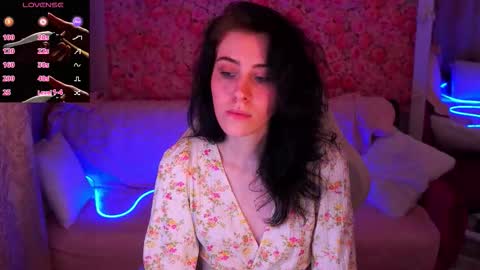 Snapshot of curleyblueeyes chatting on 24, 3, 2026 curleyblueeyes online show from 24, 3, 2026