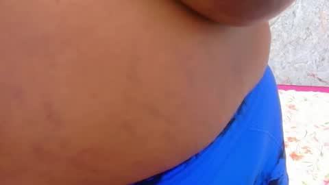 Snapshot of curvyhomebebe chatting on 5, 7, 2026 curvyhomebebe online show from 5, 7, 2026