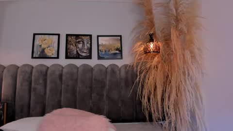 Amber  online show from 16, 4, 2026