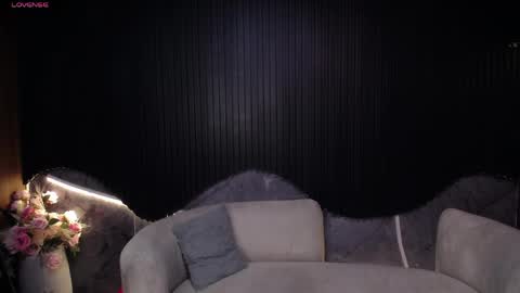 Snapshot of cute_angel_1 chatting on 4, 6, 2026 cute_angel_1 online show from 4, 6, 2026