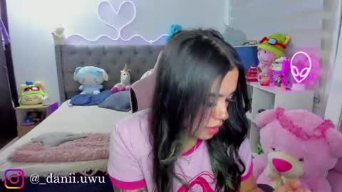 Snapshot of cute_dani__ chatting on 4, 8, 2026 Dani online show from 4, 8, 2026