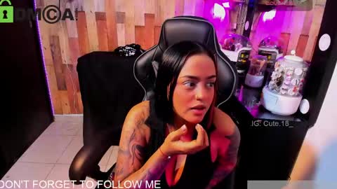    Independent Model online show from 15, 4, 2026