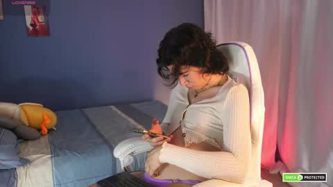 Snapshot of cute_erelis chatting on 12, 3, 2025 You Erelis  online show from 12, 3, 2025
