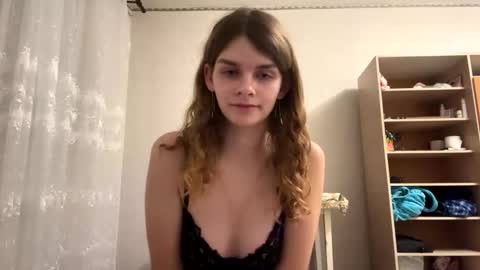 Snapshot of cute_kitte chatting on 22, 2, 2025 cute_kitte online show from 22, 2, 2025