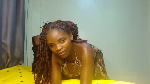 cute_lorna online show from 16, 4, 2026