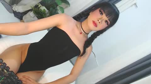 Snapshot of cute_maloi chatting on 8, 5, 2026 Jane online show from 8, 5, 2026