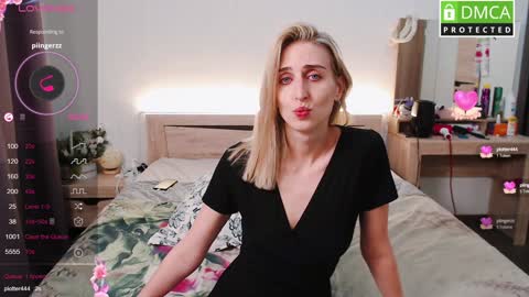 Milana online show from 24, 12, 2024