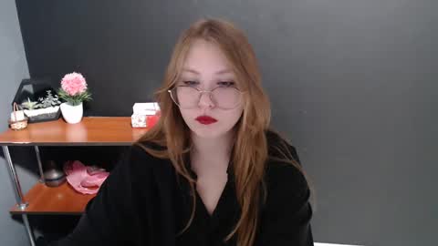 Snapshot of cute_minx chatting on 10, 12, 2024 Veronica online show from 10, 12, 2024