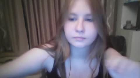 Snapshot of cute_minx chatting on 14, 12, 2024 Veronica online show from 14, 12, 2024