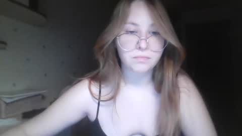 Snapshot of cute_minx chatting on 21, 12, 2024 Veronica online show from 21, 12, 2024