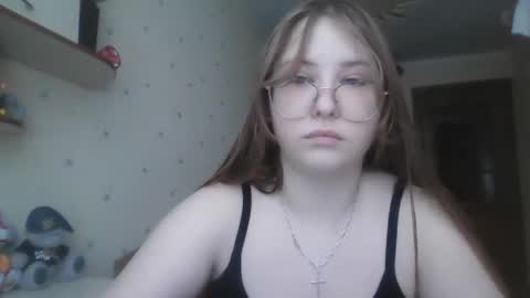Snapshot of cute_minx chatting on 8, 2, 2025 Veronica online show from 8, 2, 2025