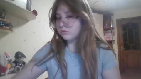 Snapshot of cute_minx chatting on 8, 2, 2025 Veronica online show from 8, 2, 2025