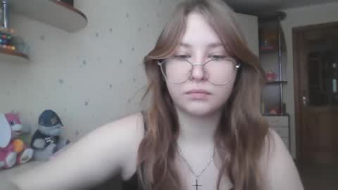 Snapshot of cute_minx chatting on 13, 2, 2025 Veronica online show from 13, 2, 2025