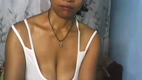 Snapshot of cute_moll chatting on 16, 2, 2025 murielle online show from 16, 2, 2025