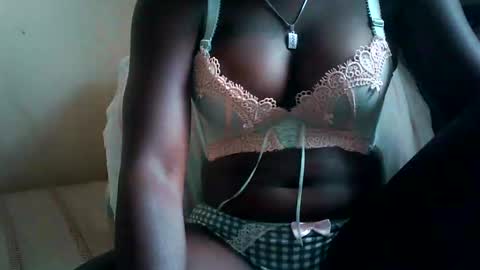 cute_neline online show from 15, 1, 2025