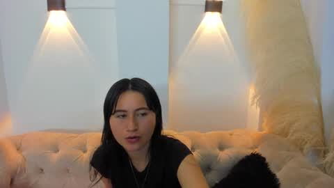 Snapshot of cute_rouss chatting on 5, 12, 2024 ROUSS online show from 5, 12, 2024