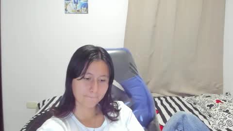 Snapshot of cute_rouss chatting on 2, 10, 2025 ROUSS online show from 2, 10, 2025