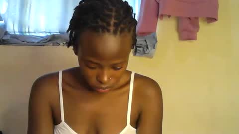 cute_sonny online show from 15, 10, 2025