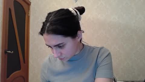 Snapshot of cute_strawberry_ chatting on 7, 12, 2024 cute_strawberry_ online show from 7, 12, 2024