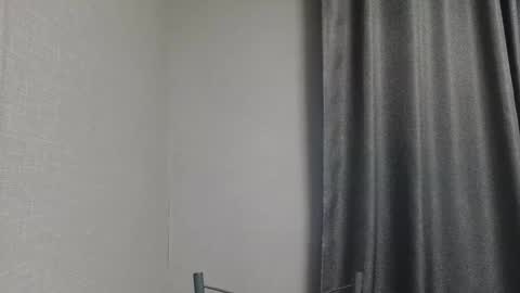 Snapshot of cute_strawberry_ chatting on 25, 12, 2024 cute_strawberry_ online show from 25, 12, 2024