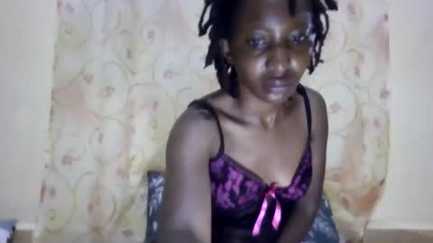 Snapshot of cute_xeniah chatting on 14, 9, 2025 cute_xeniah online show from 14, 9, 2025