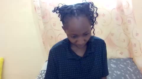 Snapshot of cute_xeniah chatting on 27, 9, 2025 cute_xeniah online show from 27, 9, 2025