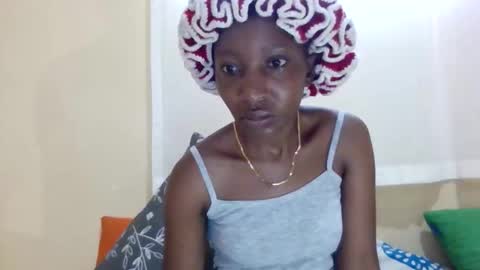 Snapshot of cute_xeniah chatting on 7, 10, 2025 cute_xeniah online show from 7, 10, 2025